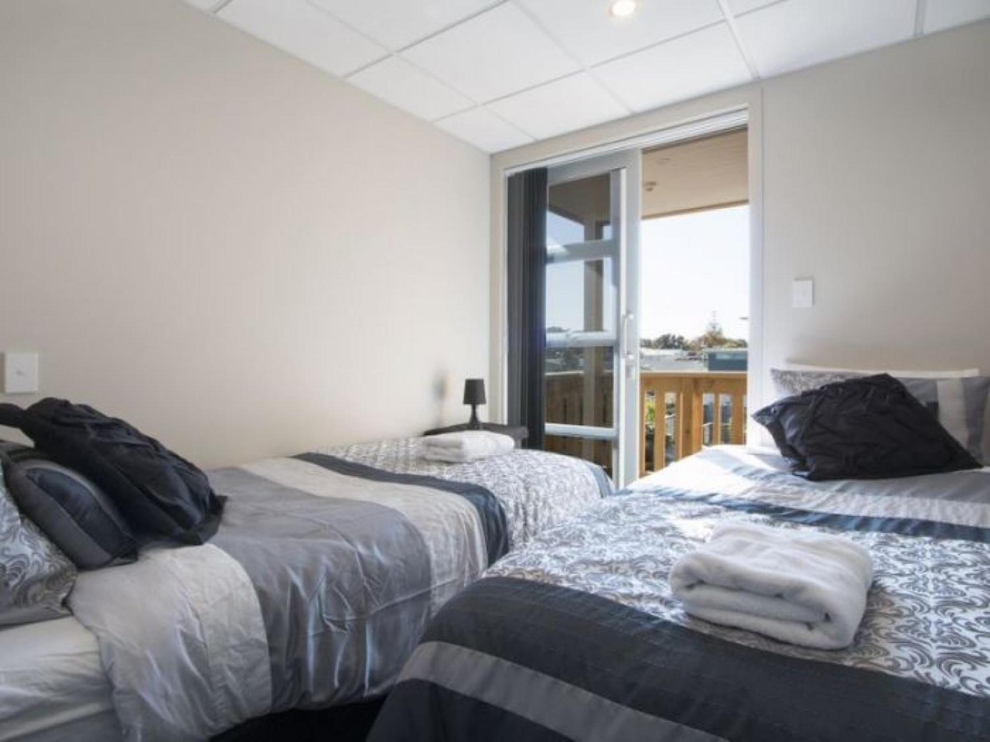 Beach Pacific Apartments Waihi Rum bild